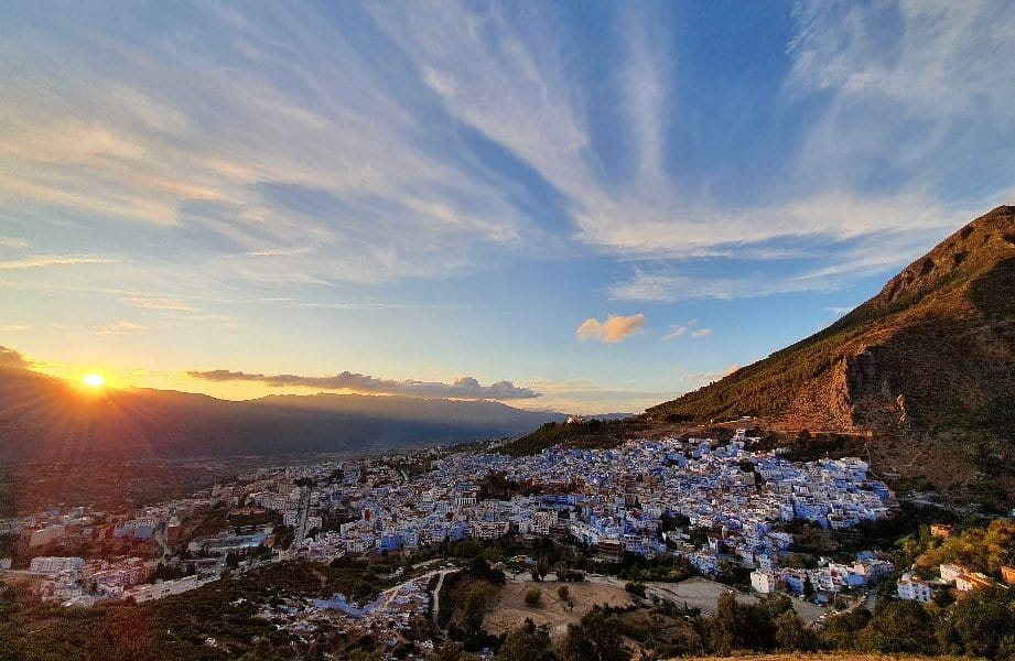 sunset in bleu city morocco chefchaouen the mosque spanish