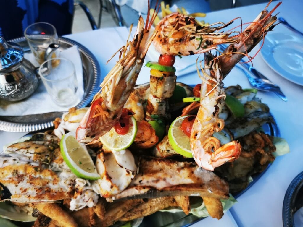 restaurant petit pecheur in agadir for seafood